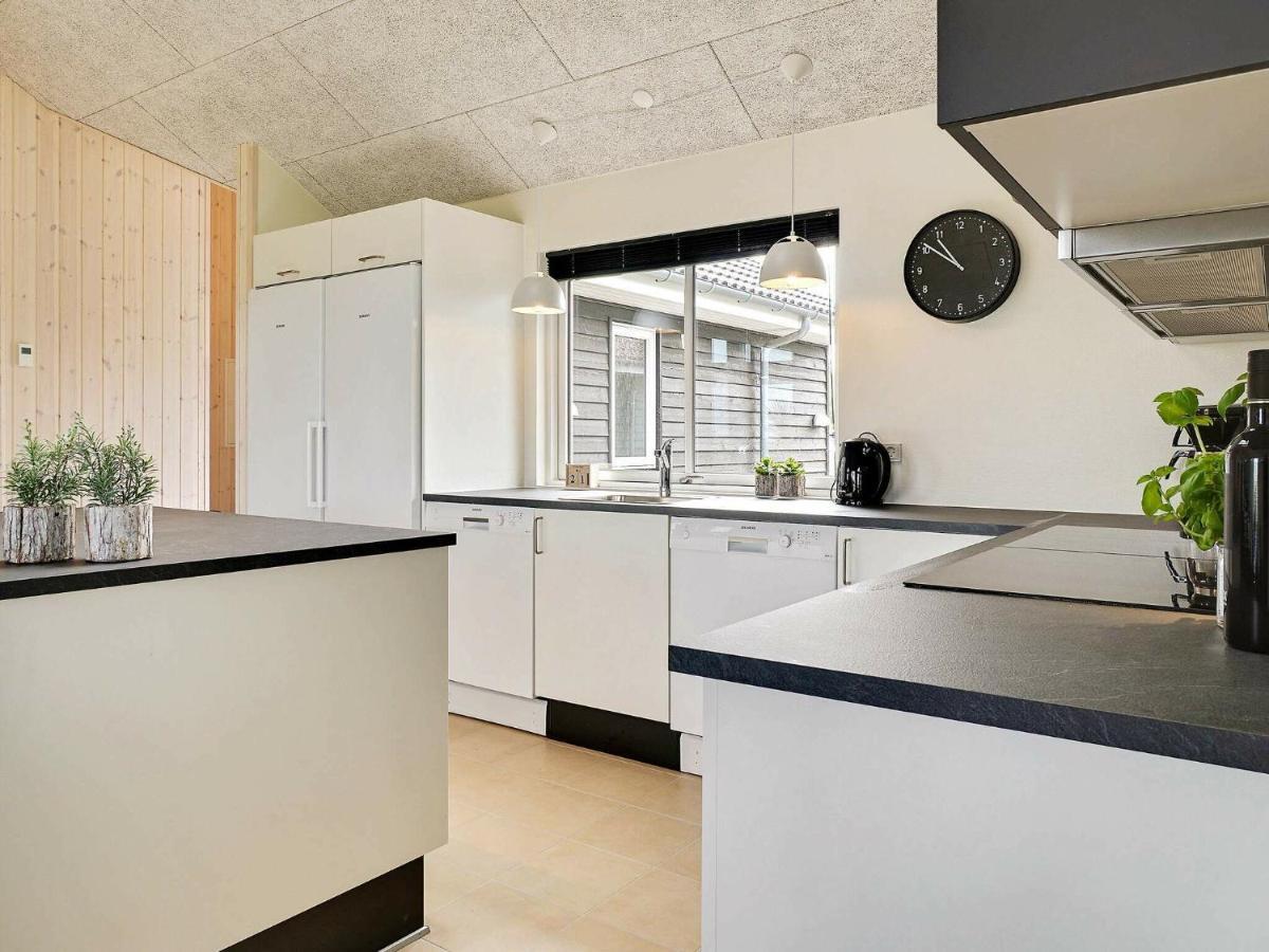 18 Person Holiday Home In Bogense Εξωτερικό φωτογραφία